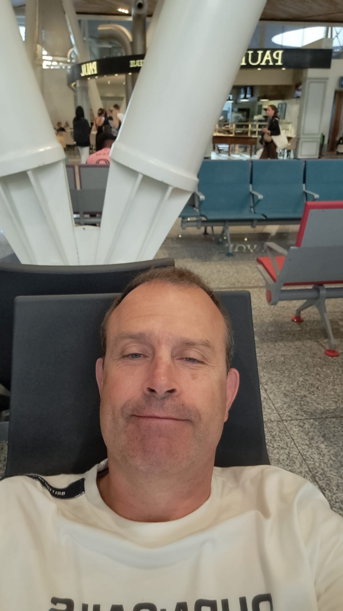 A Reloader waiting at the airport